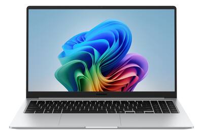 Samsung - Galaxy Book5 15.6" FHD IPS LED Laptop (Opened Box)